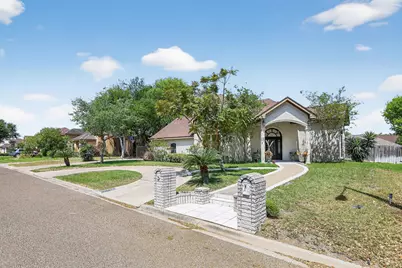 901 Royal Street, Edinburg, TX 78539 - Photo 3