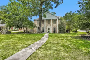 520 Beauregard Dr, Conroe, TX 77302 - Photo 1