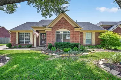 4004 S Dogwood  Street, Pearland, TX 77584 - Photo 1
