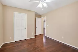 4004 S Dogwood St, Pearland, TX 77584 - Photo 23