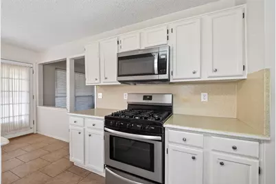 4004 S Dogwood  Street, Pearland, TX 77584 - Photo 15