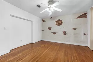 5419 Gulfton St, Houston, TX 77081 - Photo 3