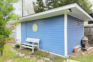 2003 Alta Vista St, Houston, TX 77023 - Photo 39