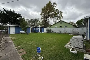 2003 Alta Vista St, Houston, TX 77023 - Photo 29