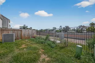 3223 Cedar Dawn Ln, Houston, TX 77091 - Photo 35