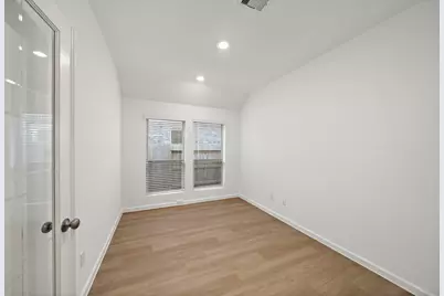 4823 Shimmer Side Drive, Katy, TX 77493 - Photo 11