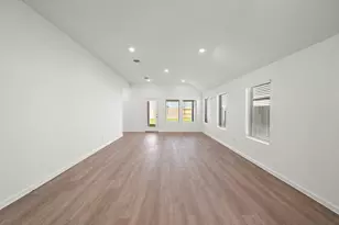 4823 Shimmer Side Dr, Katy, TX 77493 - Photo 9