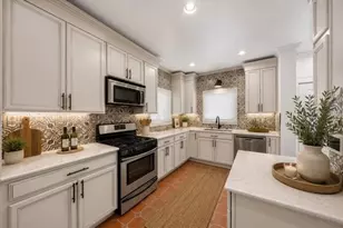 2421 Calumet St, Houston, TX 77004 - Photo 7