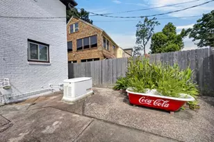 2421 Calumet St, Houston, TX 77004 - Photo 19