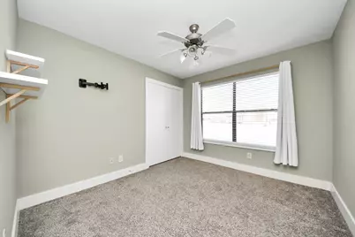 8715 Meadowcroft Drive #404, Houston, TX 77063 - Photo 25