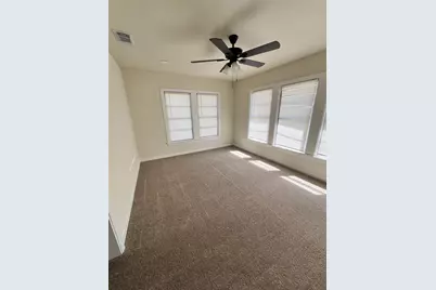 615 Eubanks Street, Houston, TX 77022 - Photo 13
