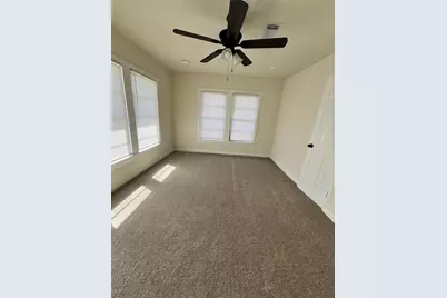 615 Eubanks Street, Houston, TX 77022 - Photo 15