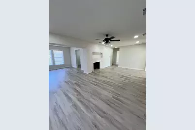 615 Eubanks Street, Houston, TX 77022 - Photo 7