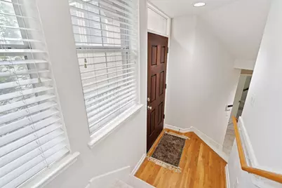 920 Asbury Street, Houston, TX 77007 - Photo 9