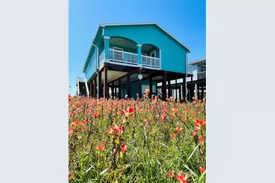 1430 Blue Water Highway, Surfside Beach, TX 77541 - Photo 1