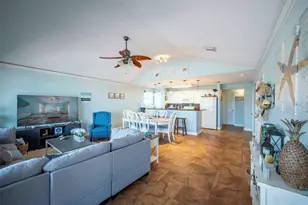 1430 Bluewater Hwy, Surfside Beach, TX 77541 - Photo 3