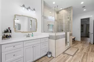 1216 S Hill St, Alvin, TX 77511 - Photo 17