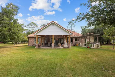 1216 S Hill Street, Alvin, TX 77511 - Photo 23