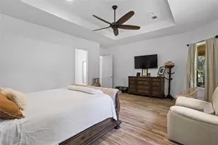 1216 S Hill St, Alvin, TX 77511 - Photo 15