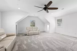 1216 S Hill St, Alvin, TX 77511 - Photo 29