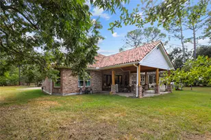 1216 S Hill St, Alvin, TX 77511 - Photo 25