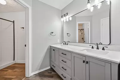 15806 Pfeiffer Drive, Houston, TX 77082 - Photo 31