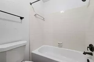 15806 Pfeiffer Dr, Houston, TX 77082 - Photo 25