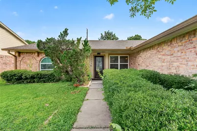 15806 Pfeiffer Drive, Houston, TX 77082 - Photo 3