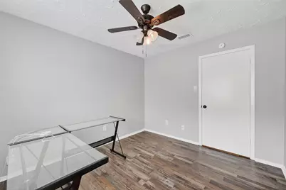 15806 Pfeiffer Drive, Houston, TX 77082 - Photo 27