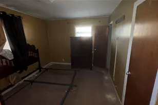 1913 Lincoln Dr, Orange, TX 77630 - Photo 7