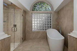 59 W Palmer Bend, The Woodlands, TX 77381 - Photo 17