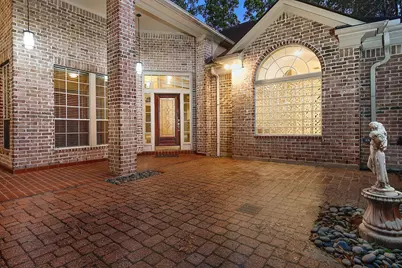 59 W Palmer Bend, The Woodlands, TX 77381 - Photo 3