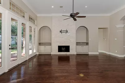 59 W Palmer Bend, The Woodlands, TX 77381 - Photo 7