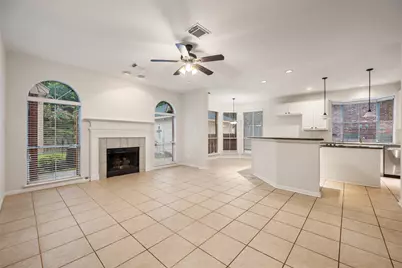 107 N Sunny Slope Circle, The Woodlands, TX 77381 - Photo 7