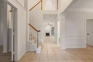 107 N Sunny Slope Cir, The Woodlands, TX 77381 - Photo 3