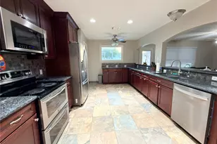 3504 Whitestone Dr, Pearland, TX 77584 - Photo 7