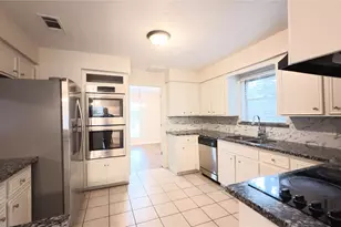 2027 Whispering Springs Dr, Spring, TX 77373 - Photo 9