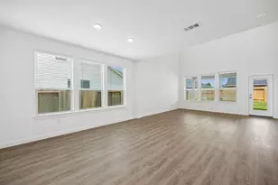 18210 Zemira Ln, Tomball, TX 77377 - Photo 9