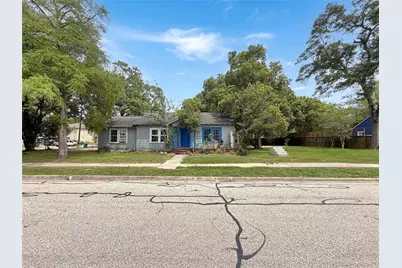 502 E Fayle Street, Baytown, TX 77520 - Photo 9