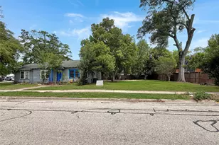 502 E Fayle St, Baytown, TX 77520 - Photo 11