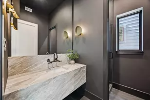 335 Harvard St, Houston, TX 77007 - Photo 13