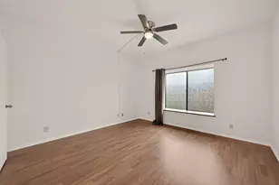 2211 S Braeswood Blvd, Houston, TX 77030 - Photo 17