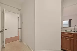 2211 S Braeswood Blvd, Houston, TX 77030 - Photo 13