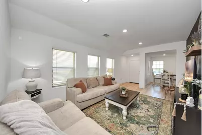 8611 River Crest Drive, Baytown, TX 77521 - Photo 7