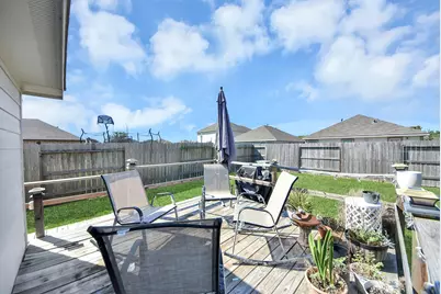 8611 River Crest Drive, Baytown, TX 77521 - Photo 15