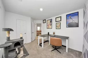 8611 River Crest Dr, Baytown, TX 77521 - Photo 13