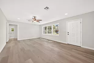 815 Brooks Ave, Rosenberg, TX 77471 - Photo 9