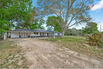 815 Brooks Avenue, Rosenberg, TX 77471 - Photo 5