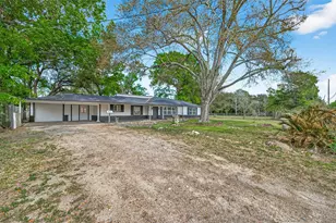 815 Brooks Ave, Rosenberg, TX 77471 - Photo 5