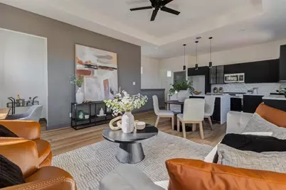 4803 Paula Street #A/B, Houston, TX 77033 - Photo 5
